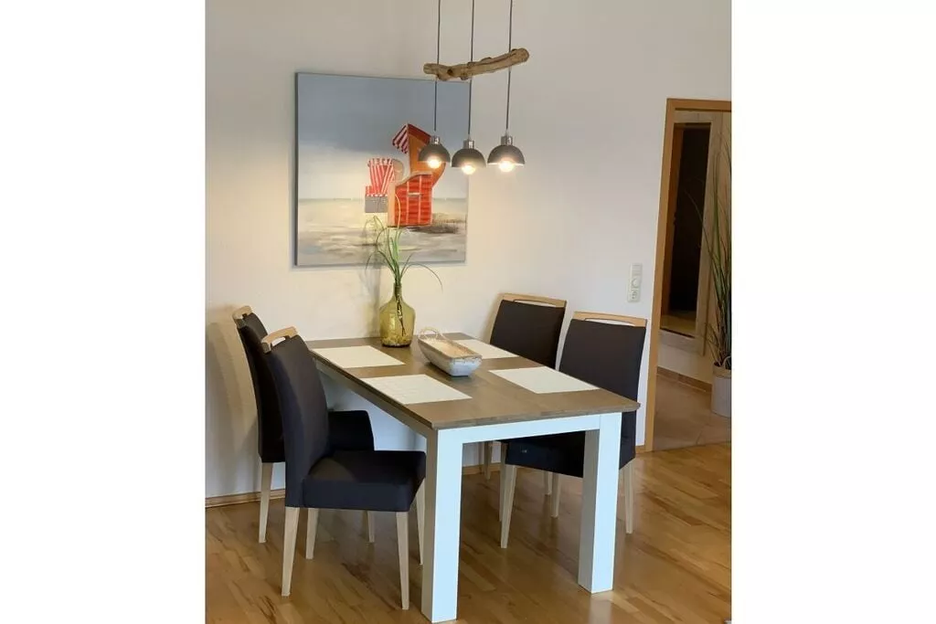 315121-Eetkamer