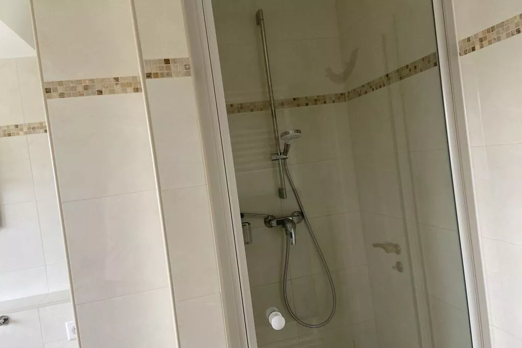 323592-Badkamer