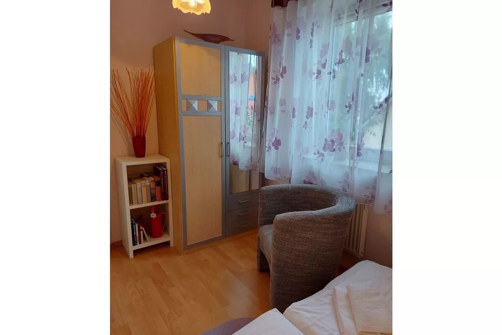 478305-Slaapkamer