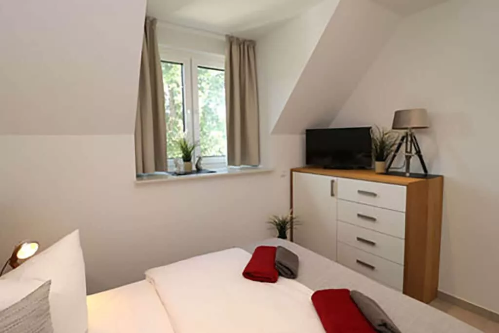 310362-Slaapkamer