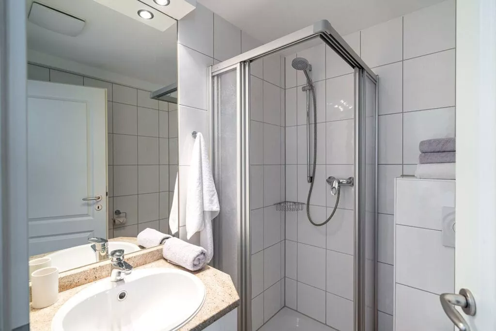 320028-Badkamer