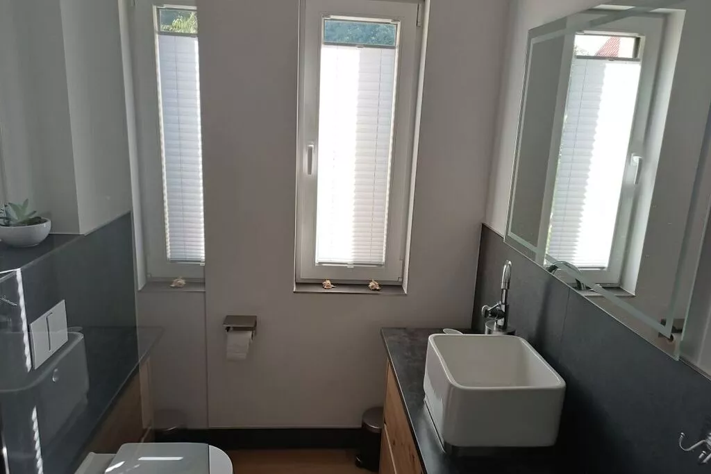 424799-Badkamer