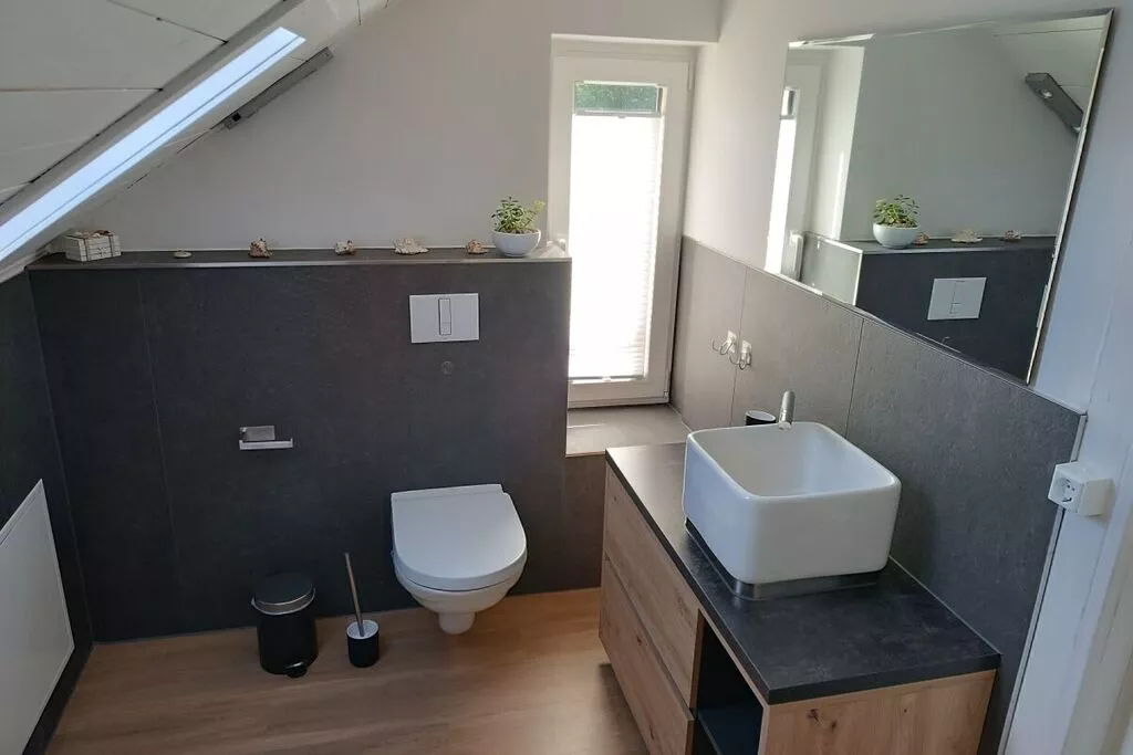 424799-Badkamer