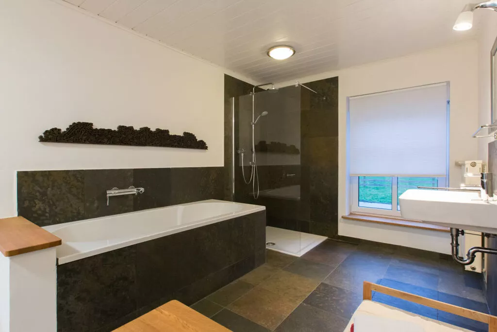231175-Badkamer