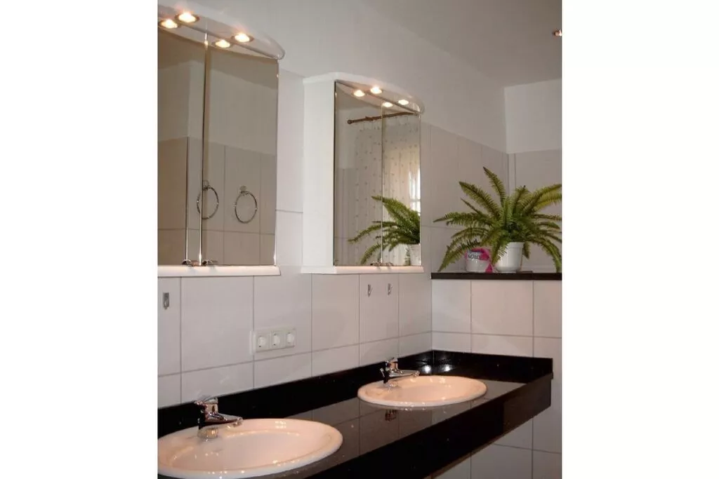 44758-Badkamer