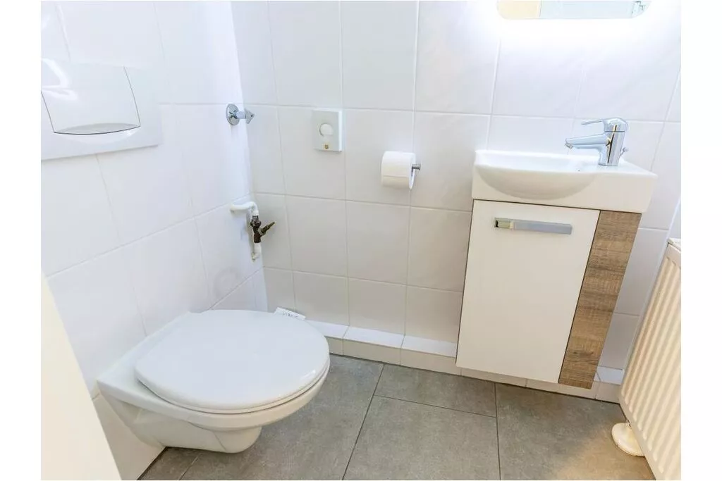 279028-Badkamer