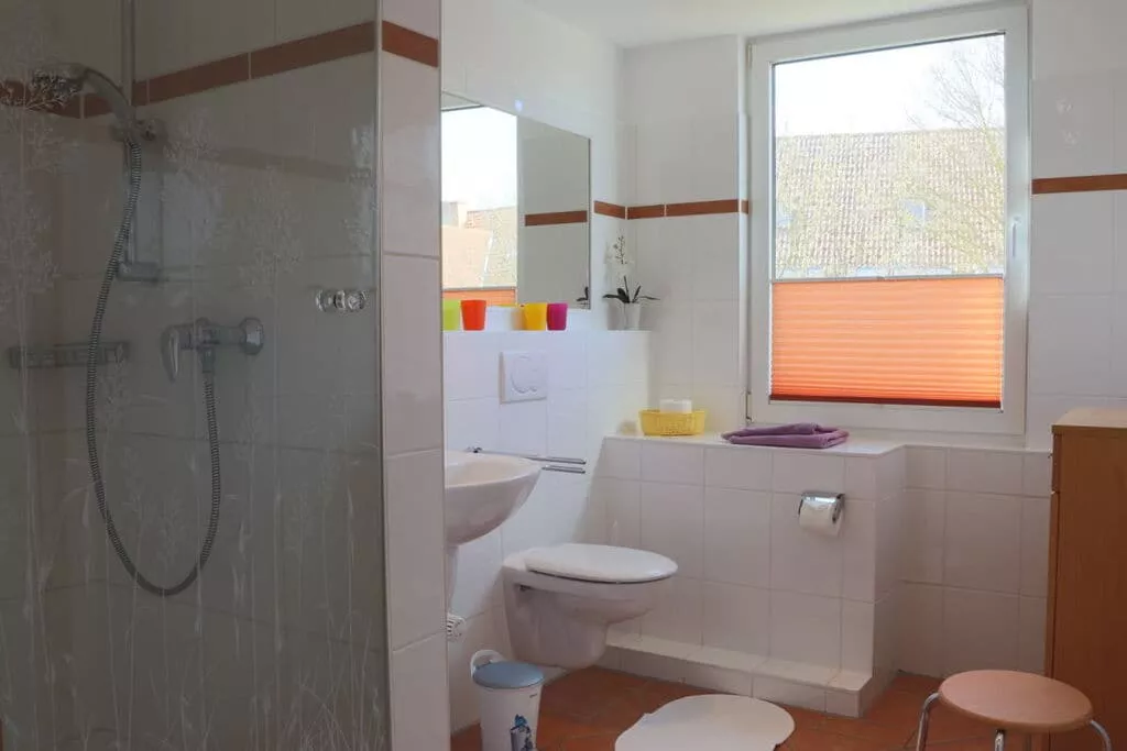 75130-Badkamer