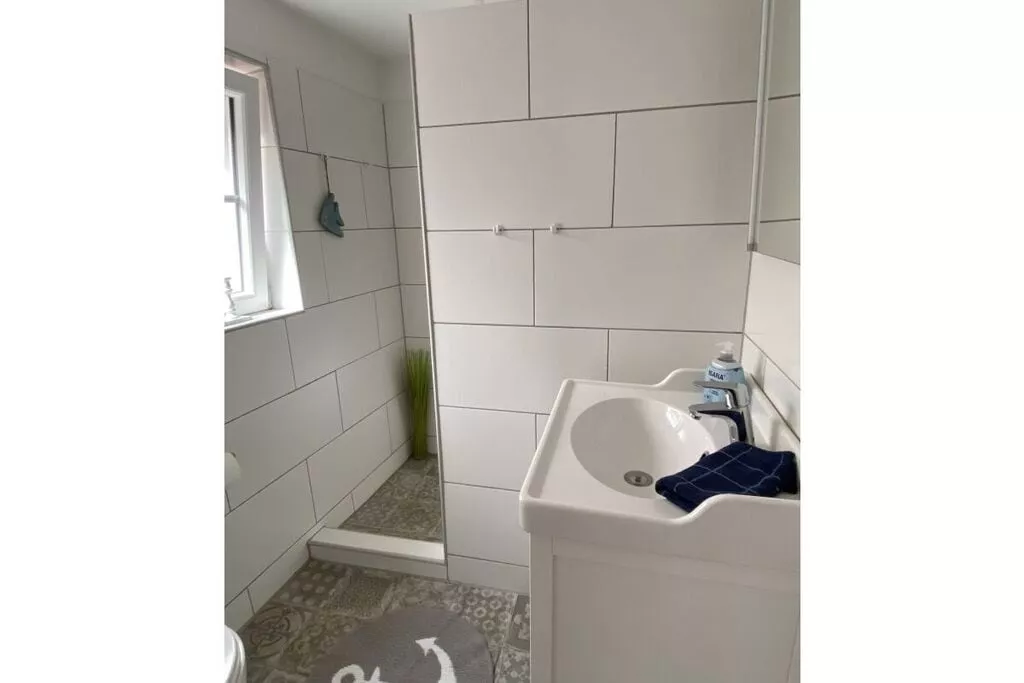 246317-Badkamer