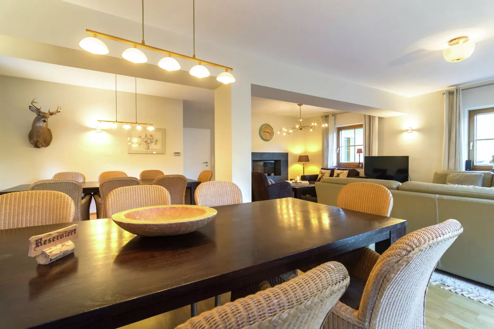Chalet Wirnsberg-Eetkamer