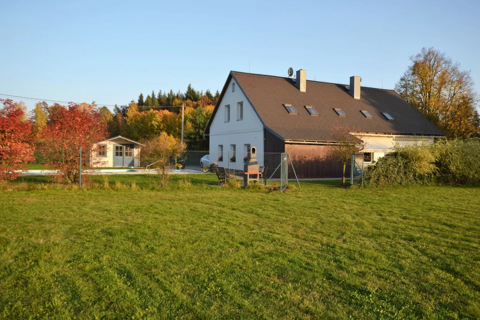 Vila Nemojov 17 p-Tuinen zomer