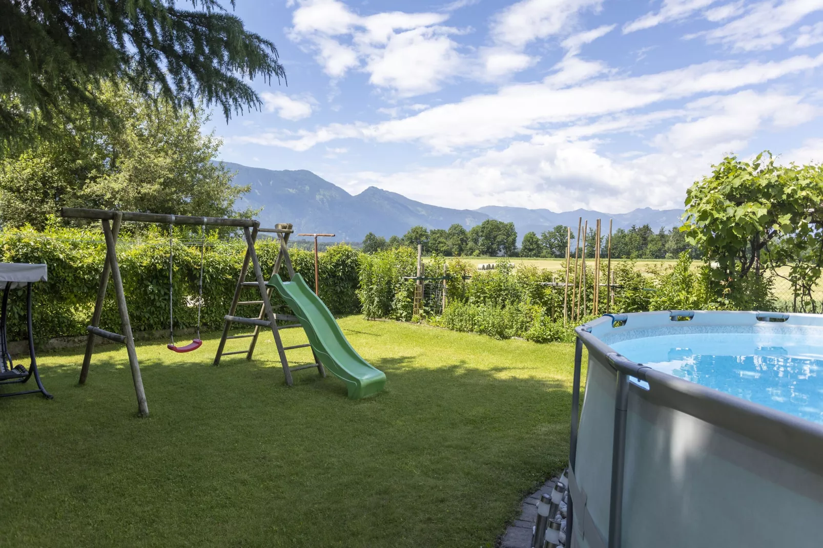 Ferienwohnung Seeboden-Tuinen zomer