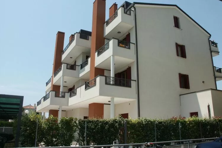 Residence Vecchio Faro - Cavallino-Treporti Bilo v Mare first floor no 6-Buitenkant zomer