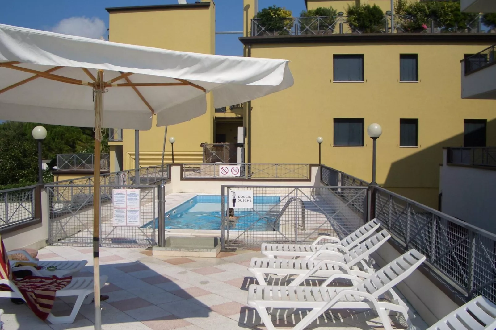 Residence Vecchio Faro - Cavallino-Treporti Bilo v Mare Second floor no 11-Zwembad