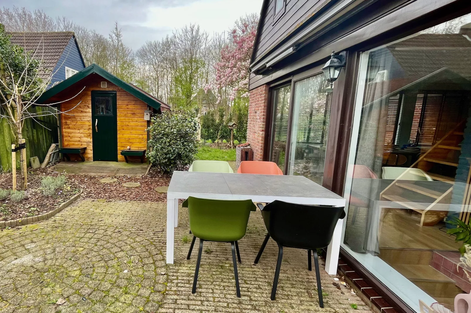 Familiehuis in Noordwijkerhout-Tuinen zomer