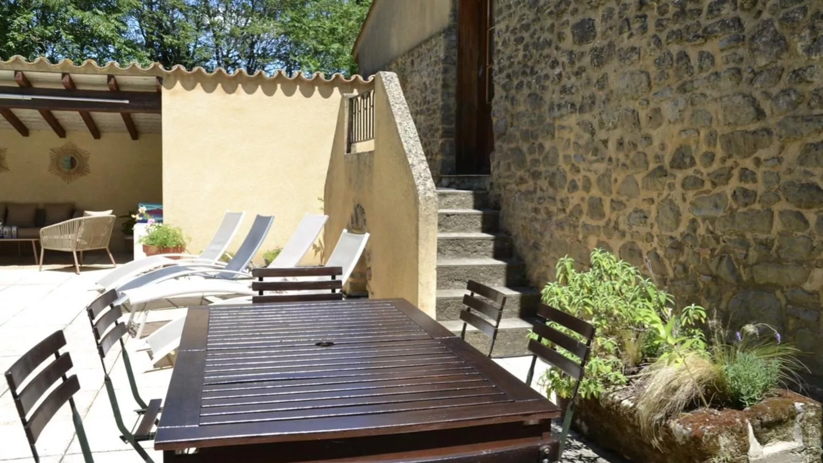 Le Pigeonnier de Villefloure-Terrasbalkon