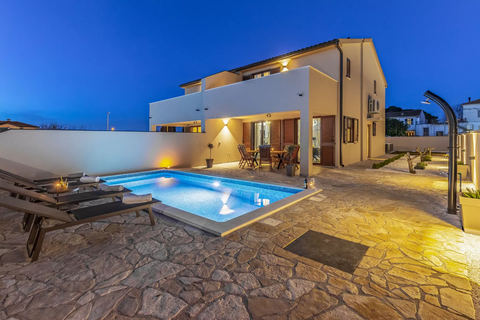 Villa Bella-Buitenkant zomer