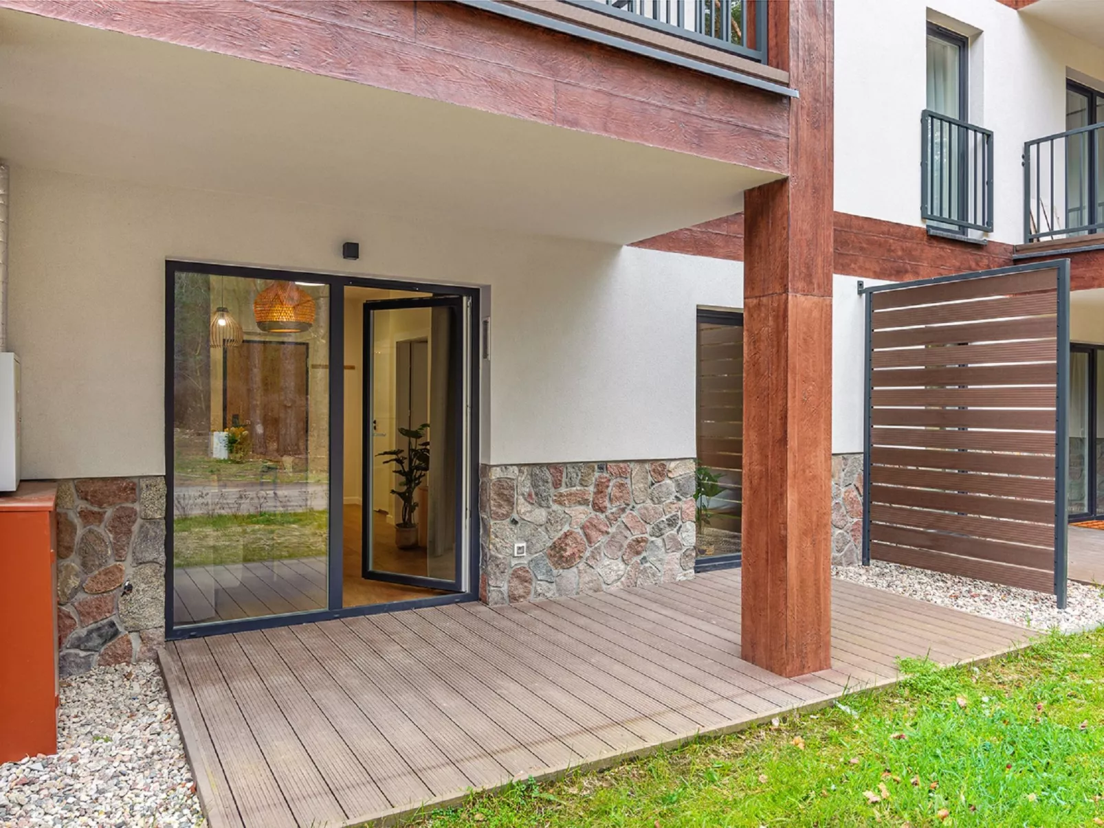 Zapach Lasu - Naturalne Spa-Buiten