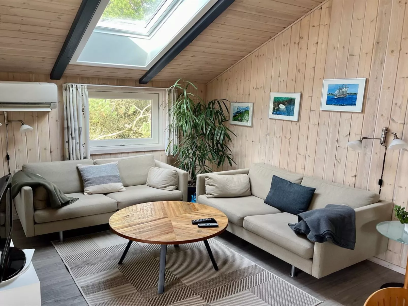 "Esmeralda" - 1.1km from the sea-Binnen