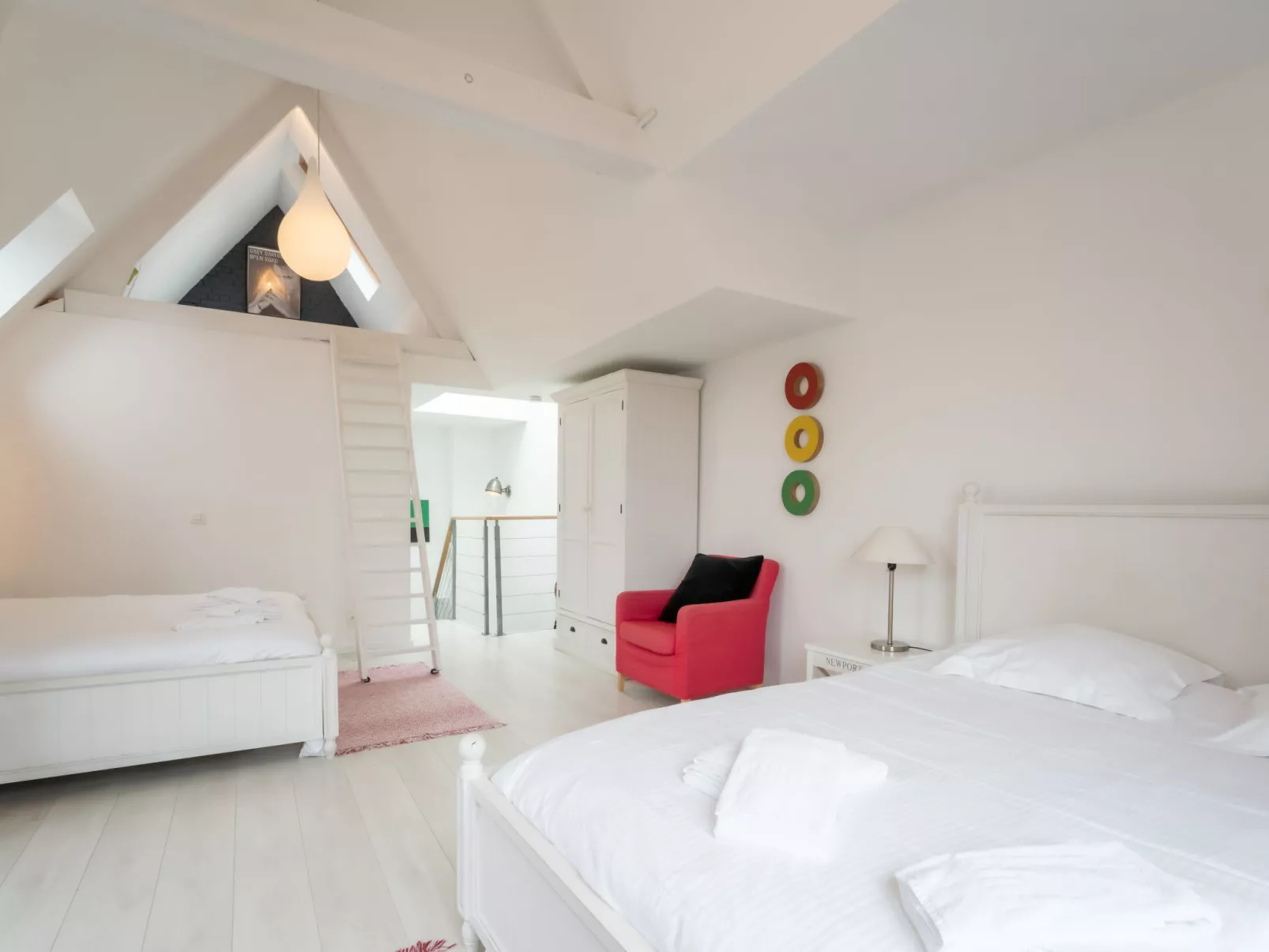 Centrally located "Charlemagne I"-Binnen