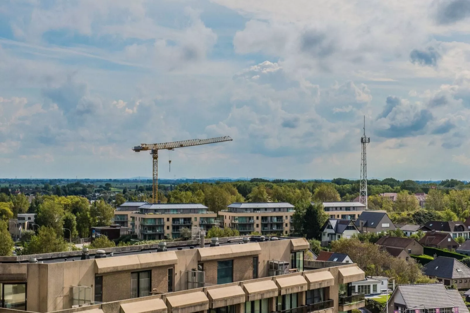 ZONNEKRING 1001GAR-Uitzicht zomer