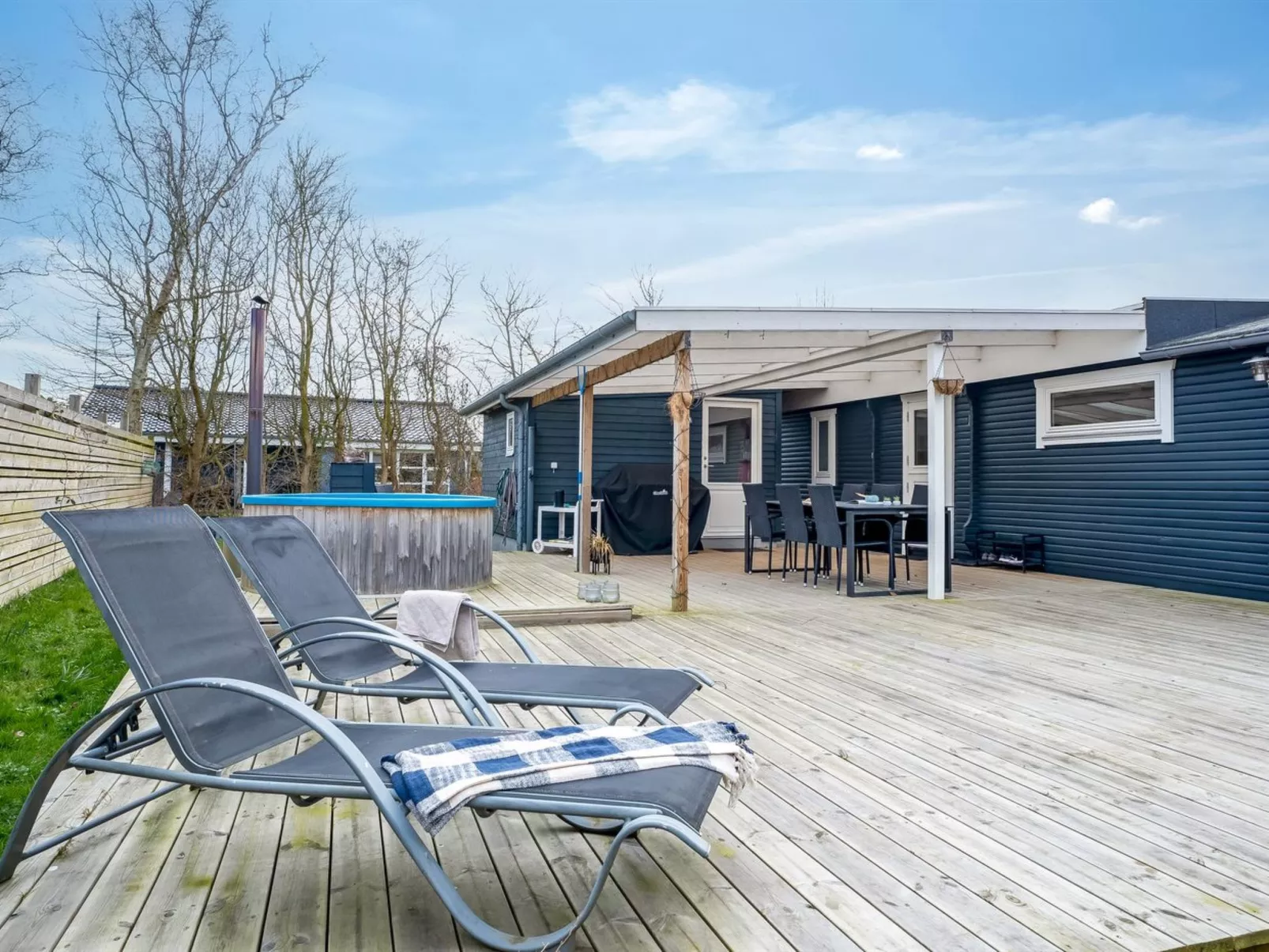 "Holte" - 750m from the sea-Buiten