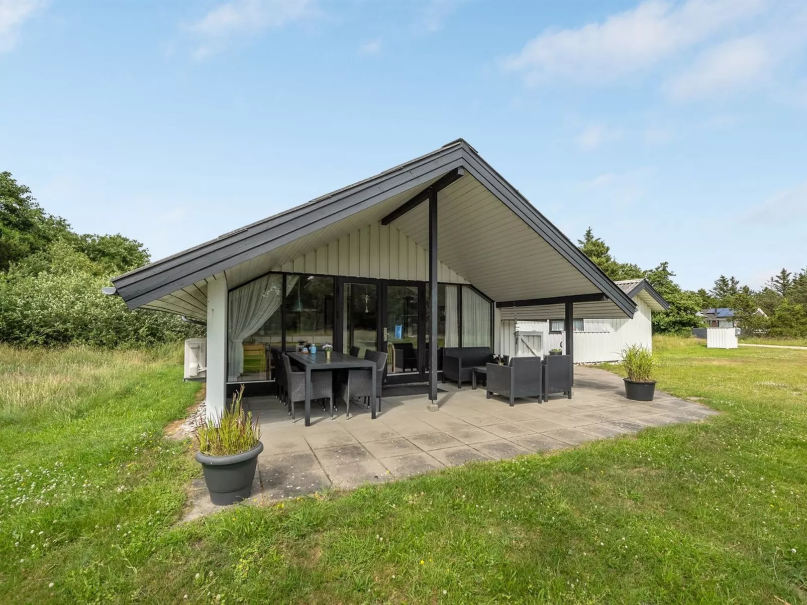 "Gorazd" - 1.2km from the sea-Buiten