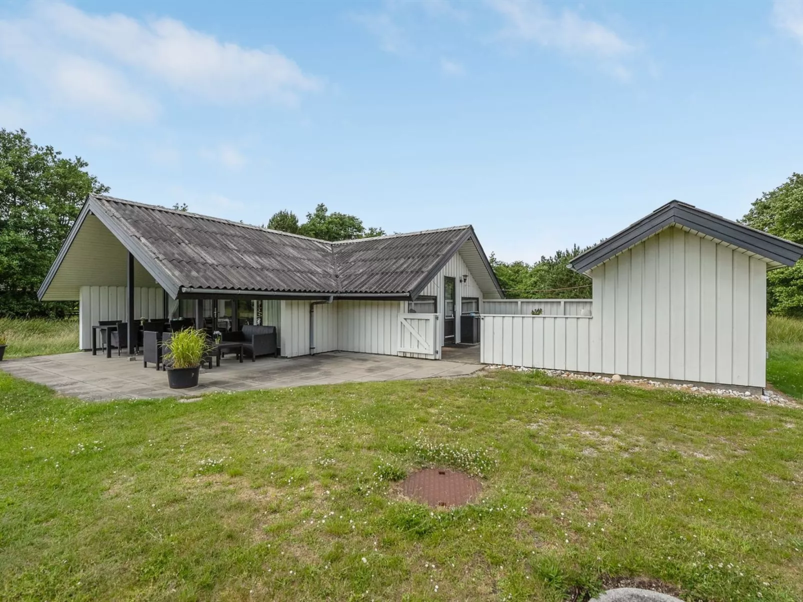 "Gorazd" - 1.2km from the sea-Buiten