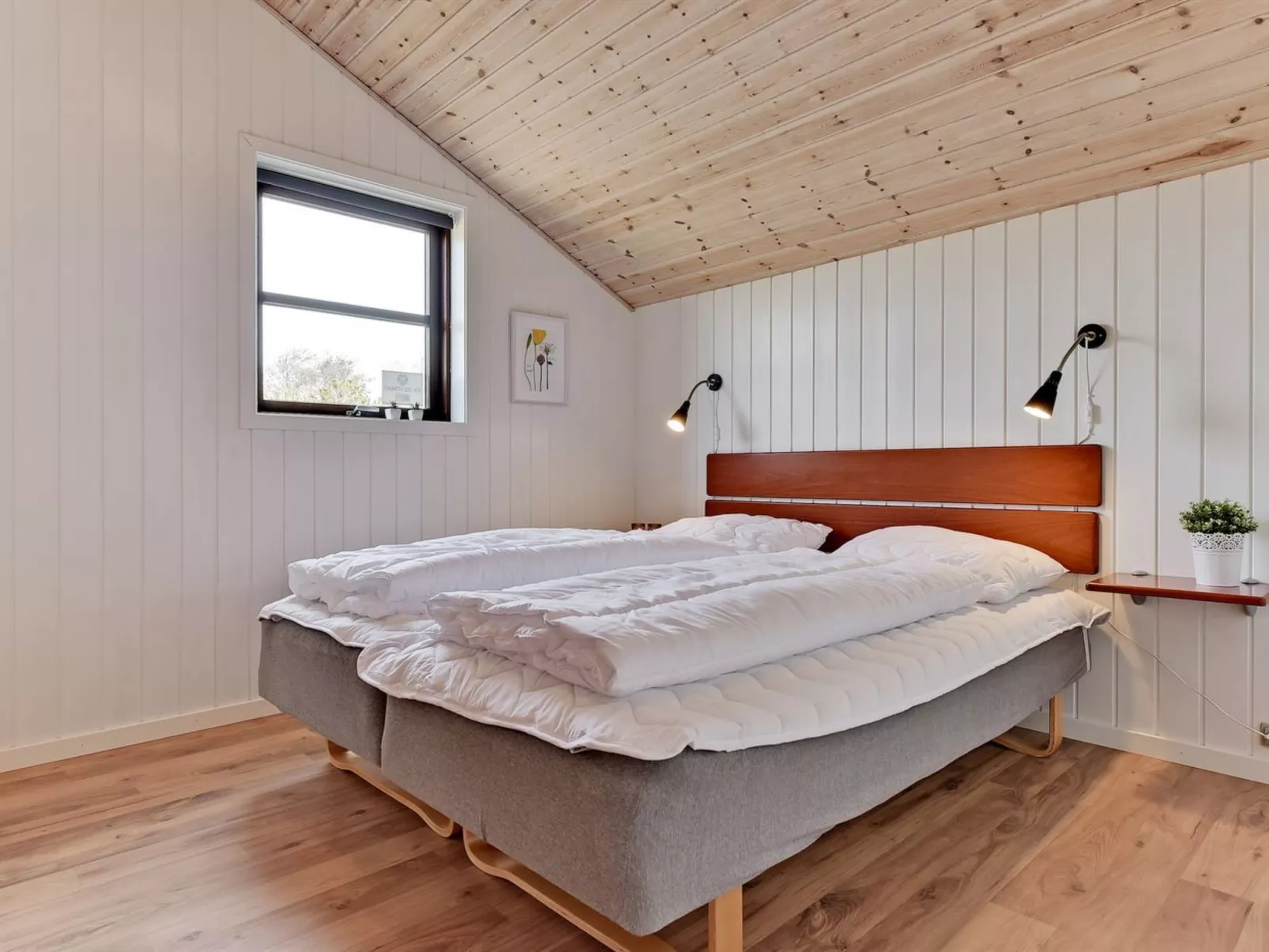 "Mico" - 500m from the sea-Binnen