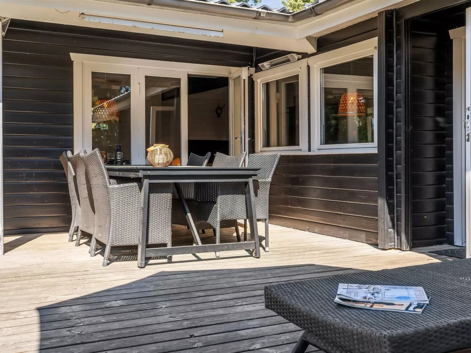"Flora" - 1.5km from the sea-Buiten
