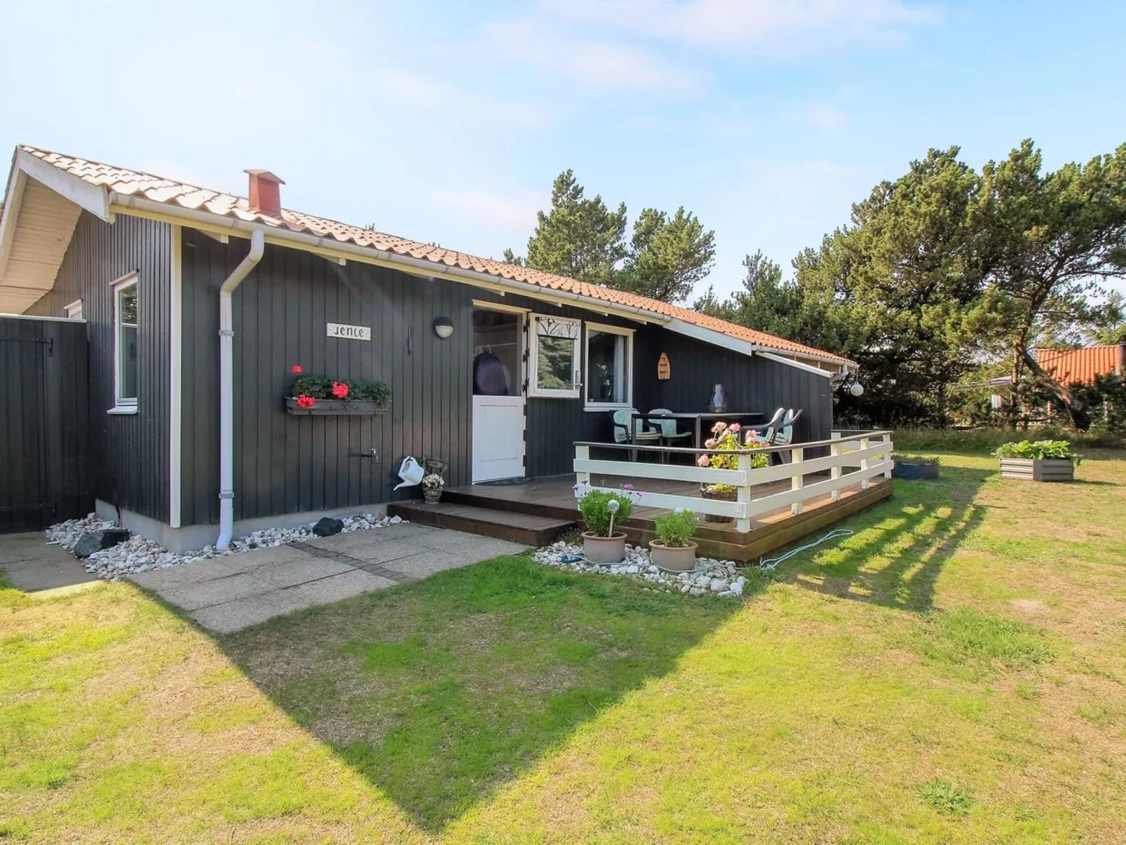"Rokil" - 400m from the sea-Buiten