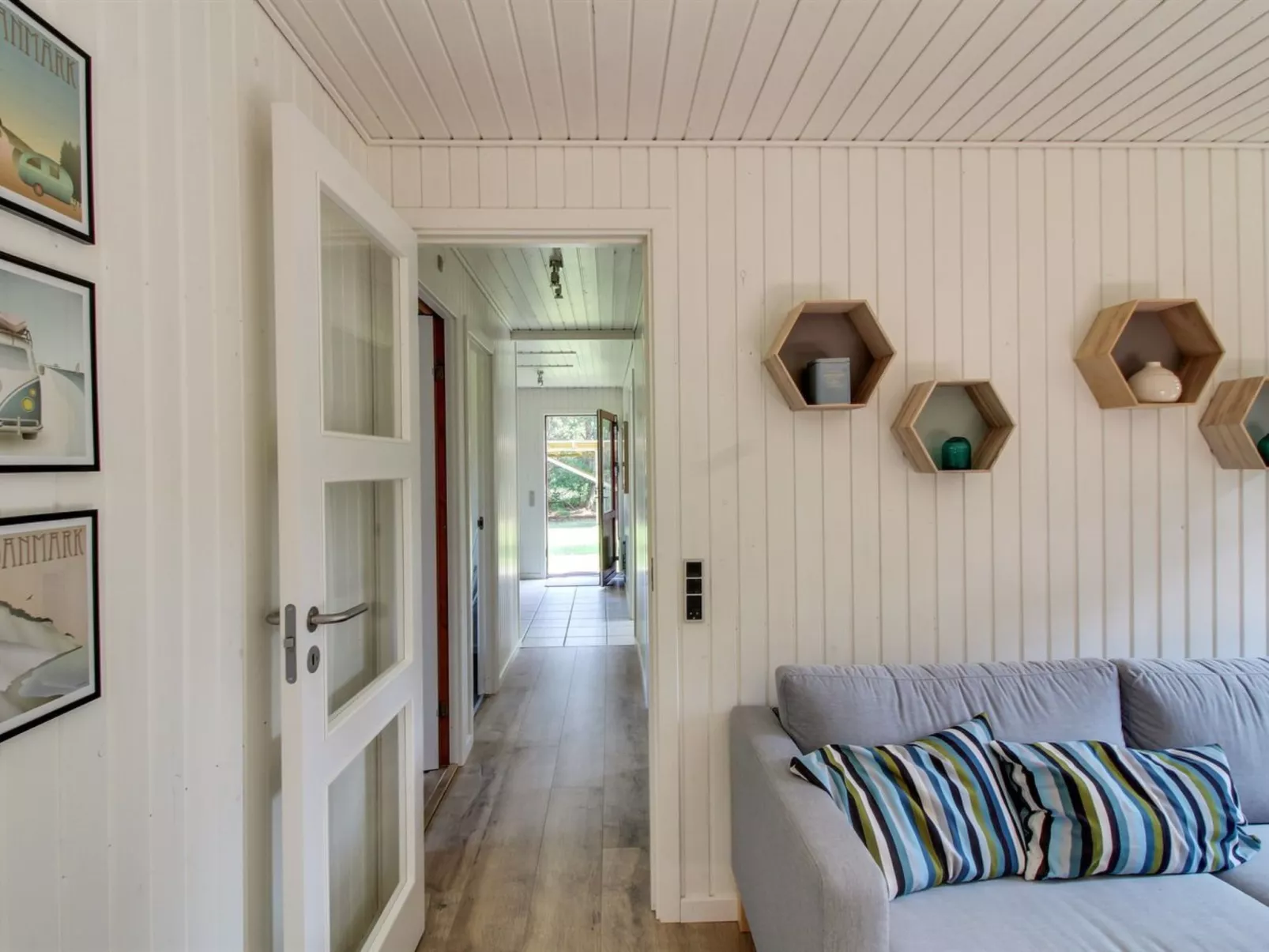 "Eleni" - 2.5km from the sea-Binnen