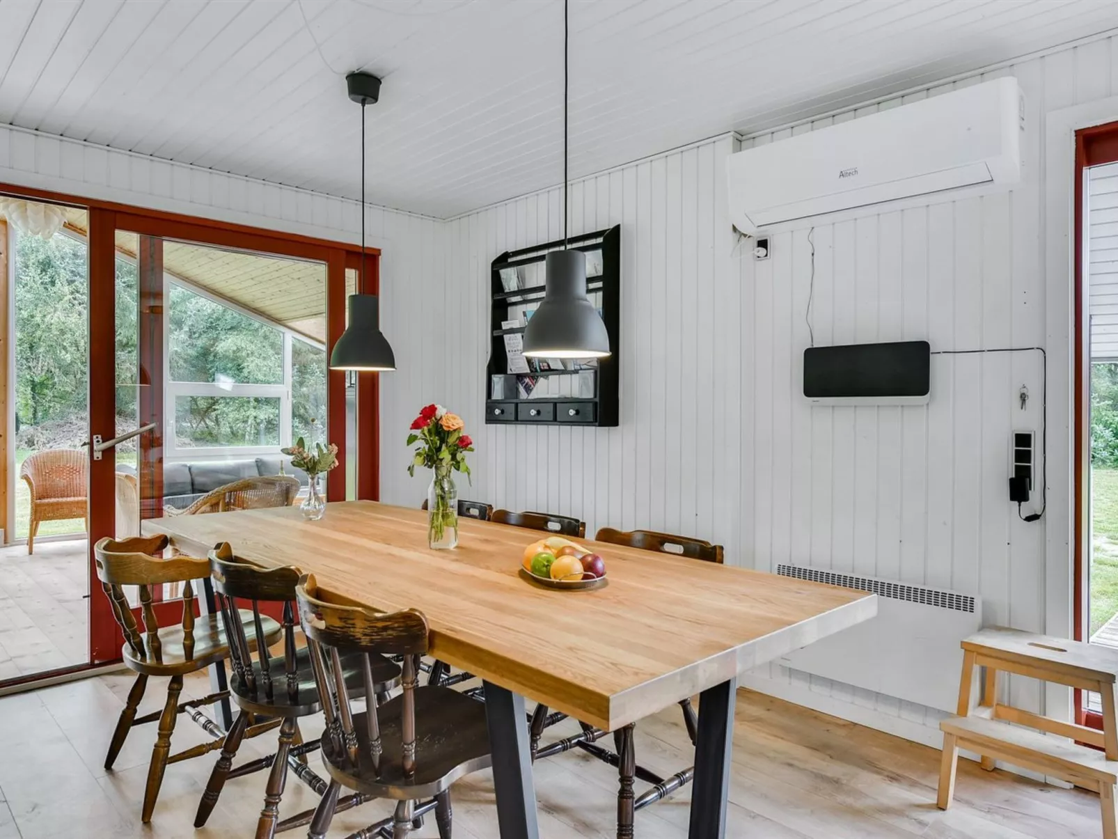 "Eleni" - 2.5km from the sea-Binnen
