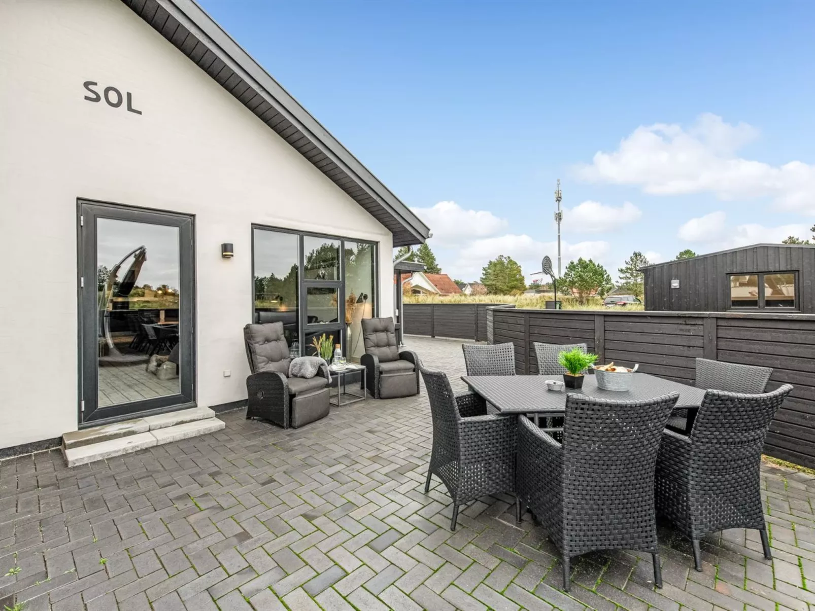 "Nona" - 1.1km from the sea-Buiten