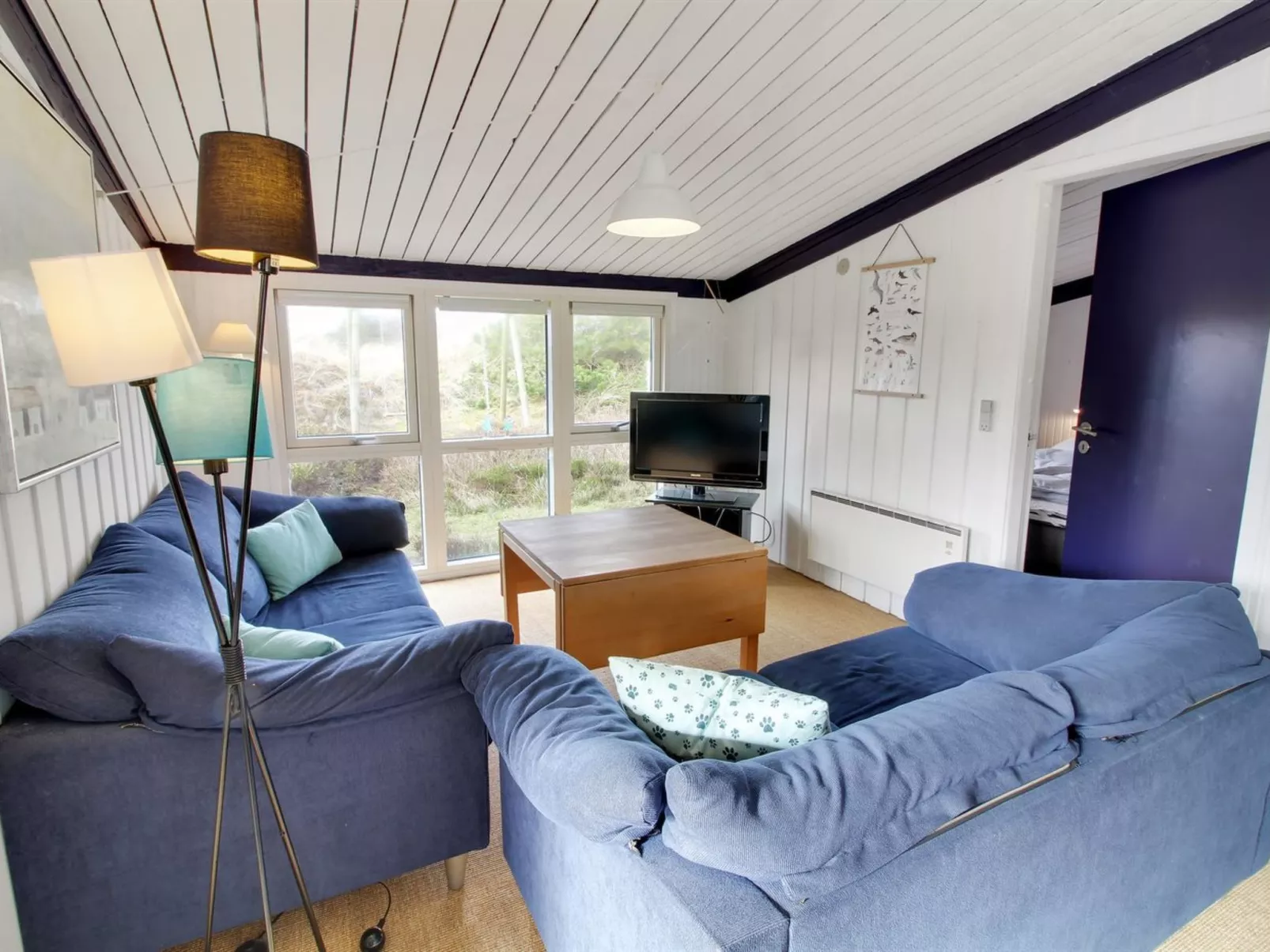 "Scarlett" - 300m from the sea-Binnen