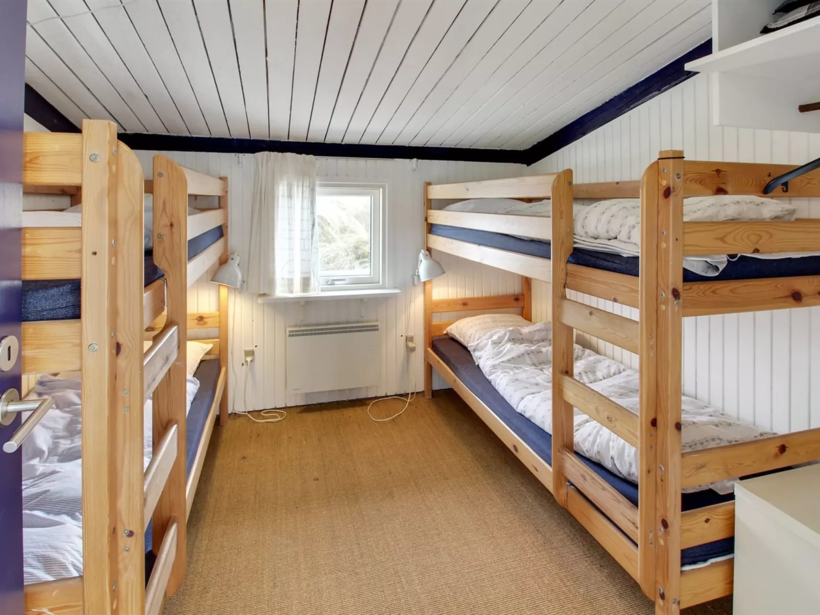 "Scarlett" - 300m from the sea-Buiten