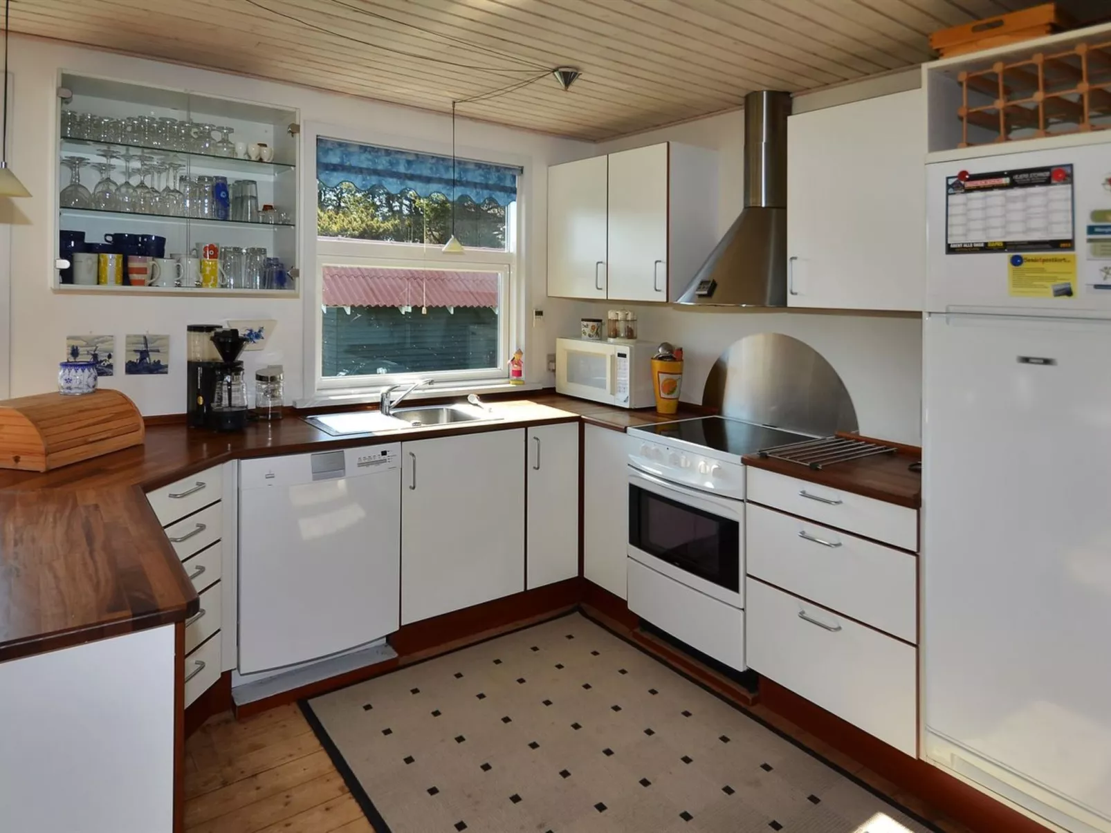 "Annalina" - 1.1km from the sea-Binnen