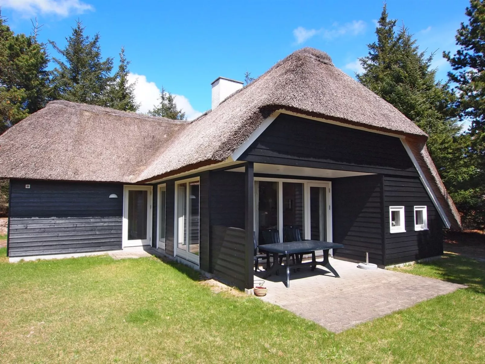 "Mart" - 1.6km from the sea-Buiten