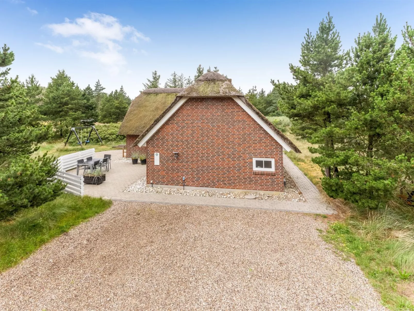 "Ronna" - 2.2km from the sea-Buiten