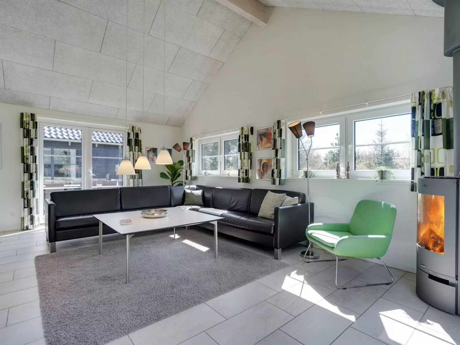 "Lova" - 600m from the sea-Binnen