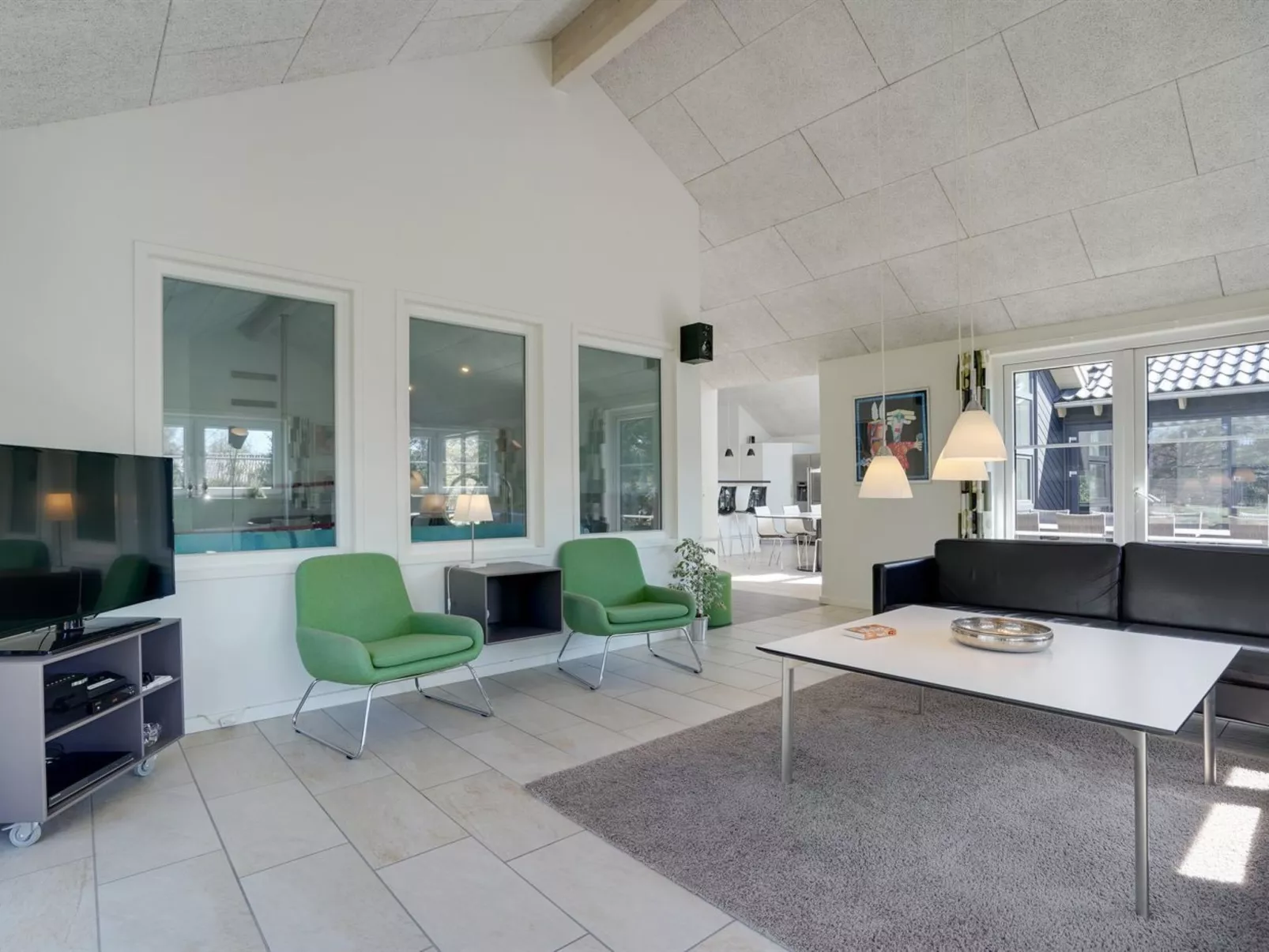 "Lova" - 600m from the sea-Binnen