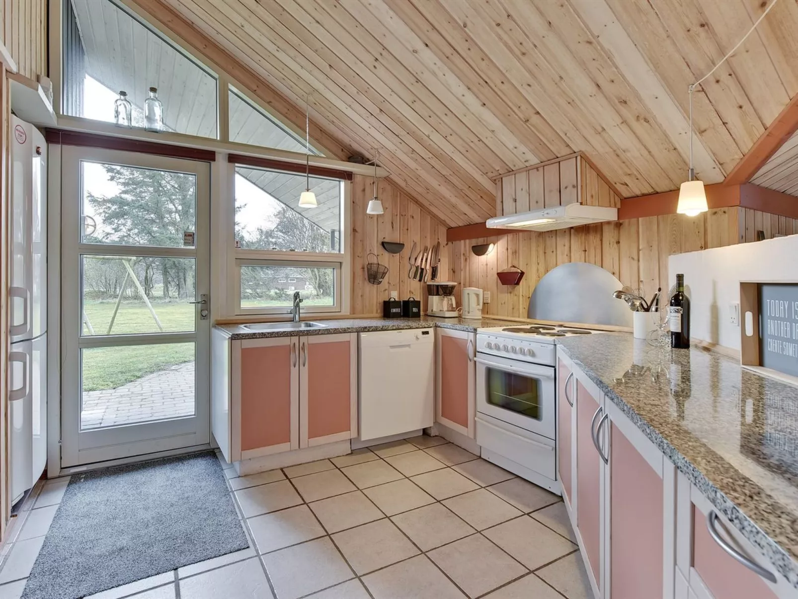 "Aisa" - 10.5km from the sea-Binnen