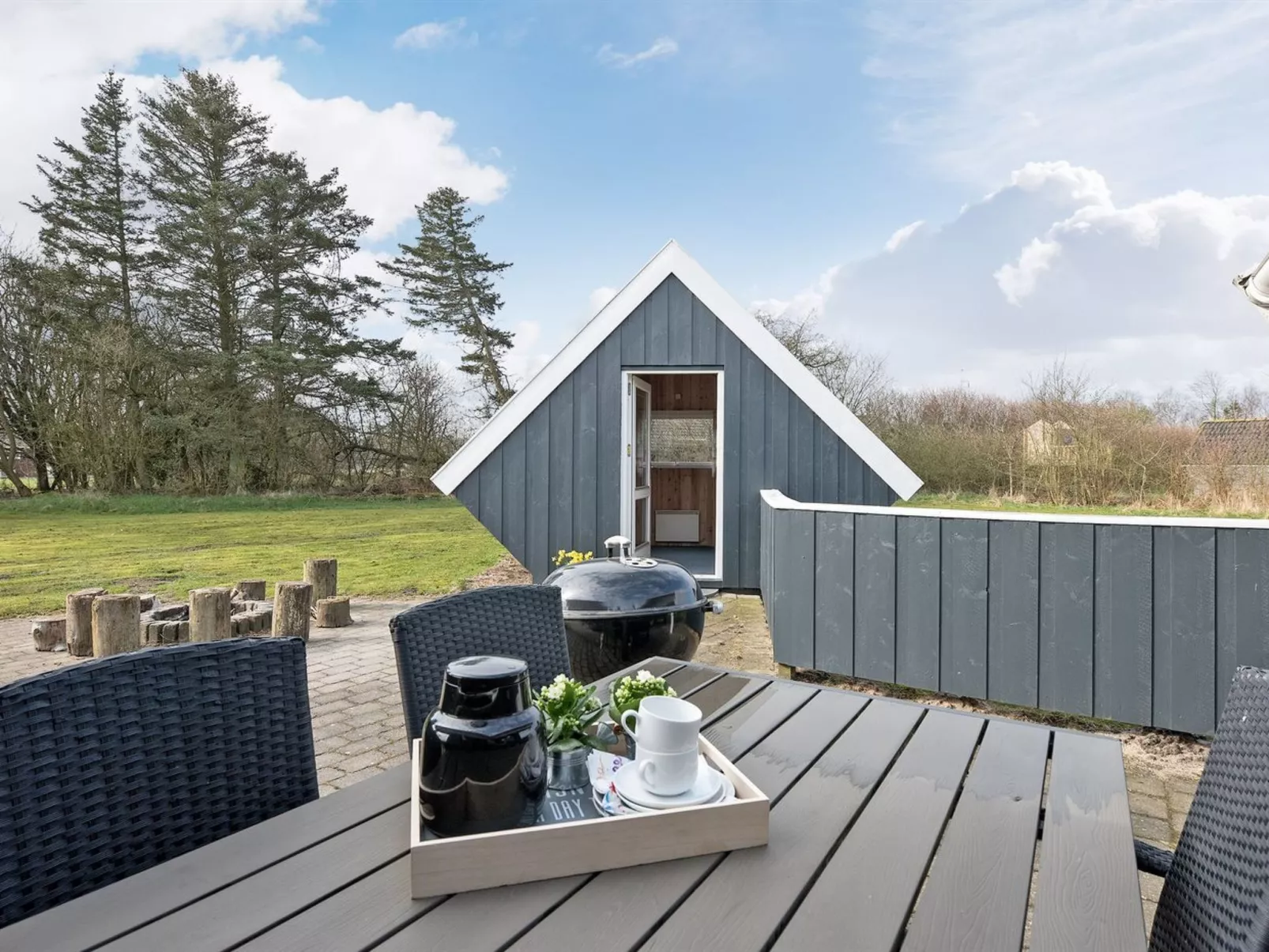 "Aisa" - 10.5km from the sea-Buiten