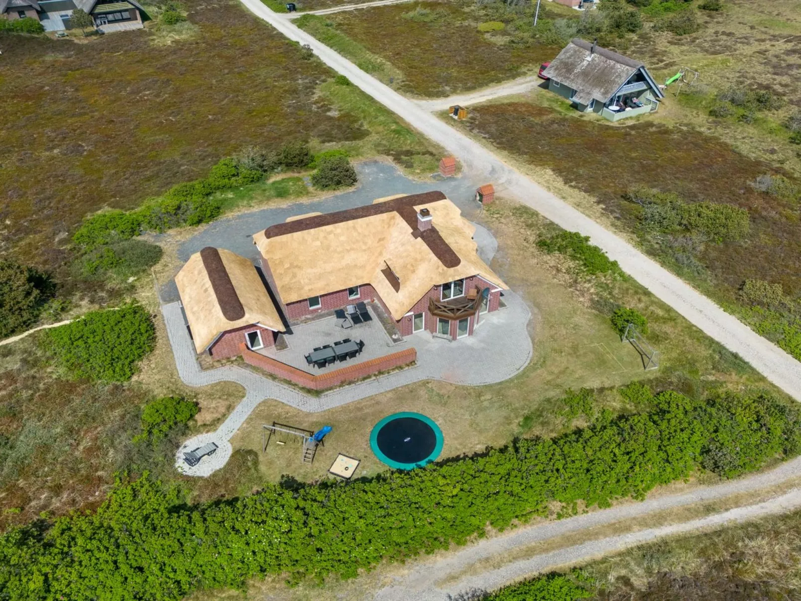 "Stillan" - 150m from the sea-Buiten