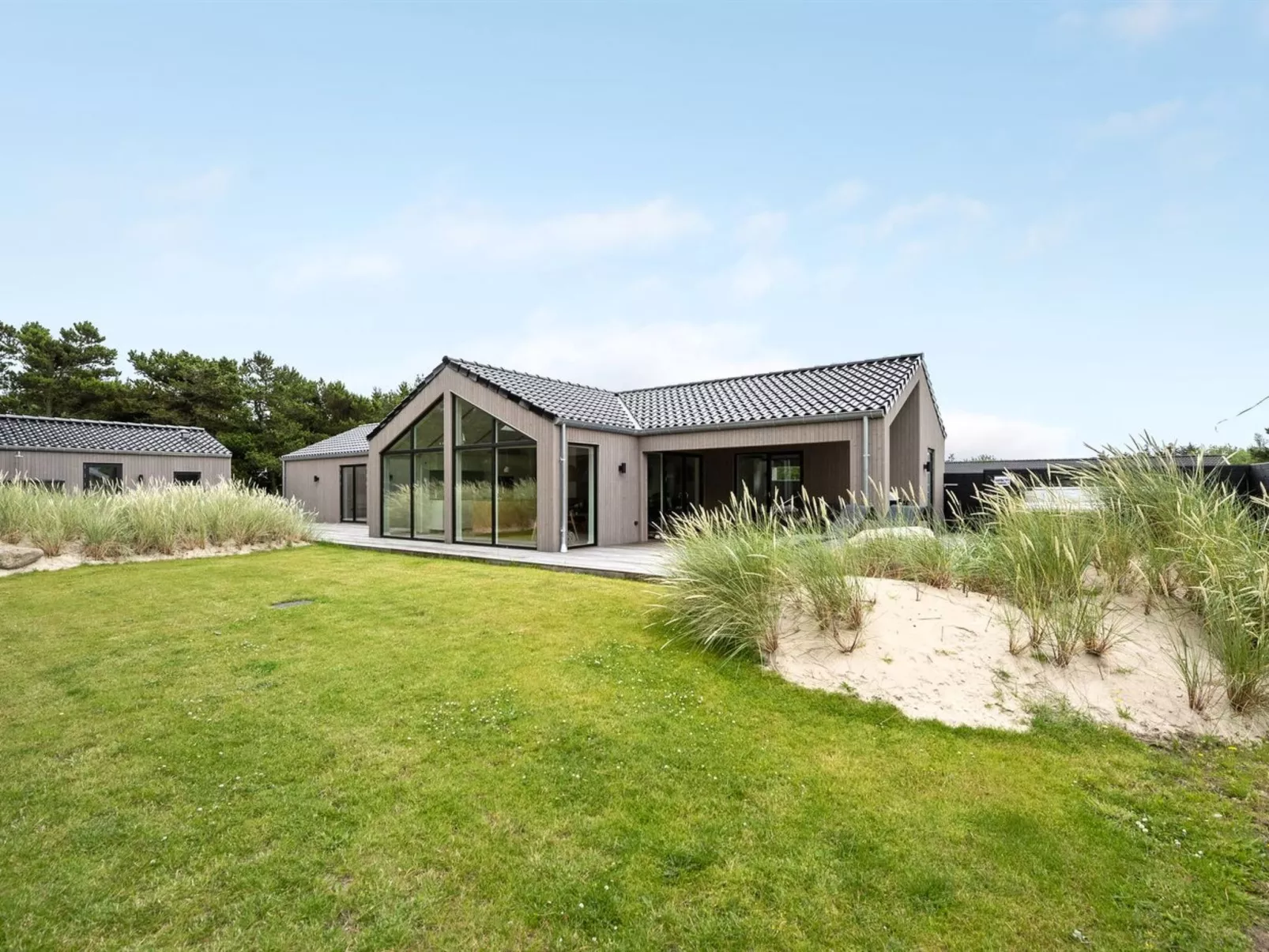 "Antonette" - 1.8km from the sea-Binnen