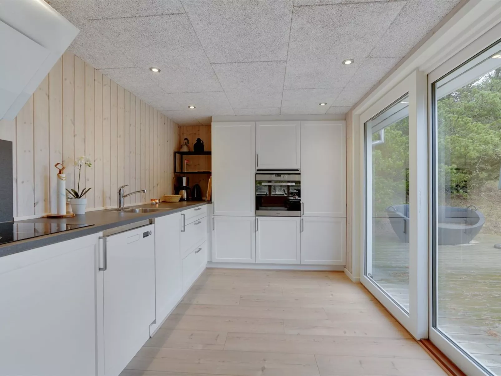 "Solgunn" - 900m from the sea-Binnen
