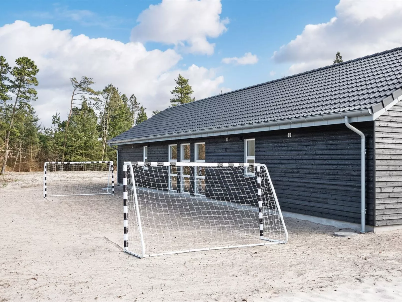 "Jeneke" - 1.6km from the sea-Buiten
