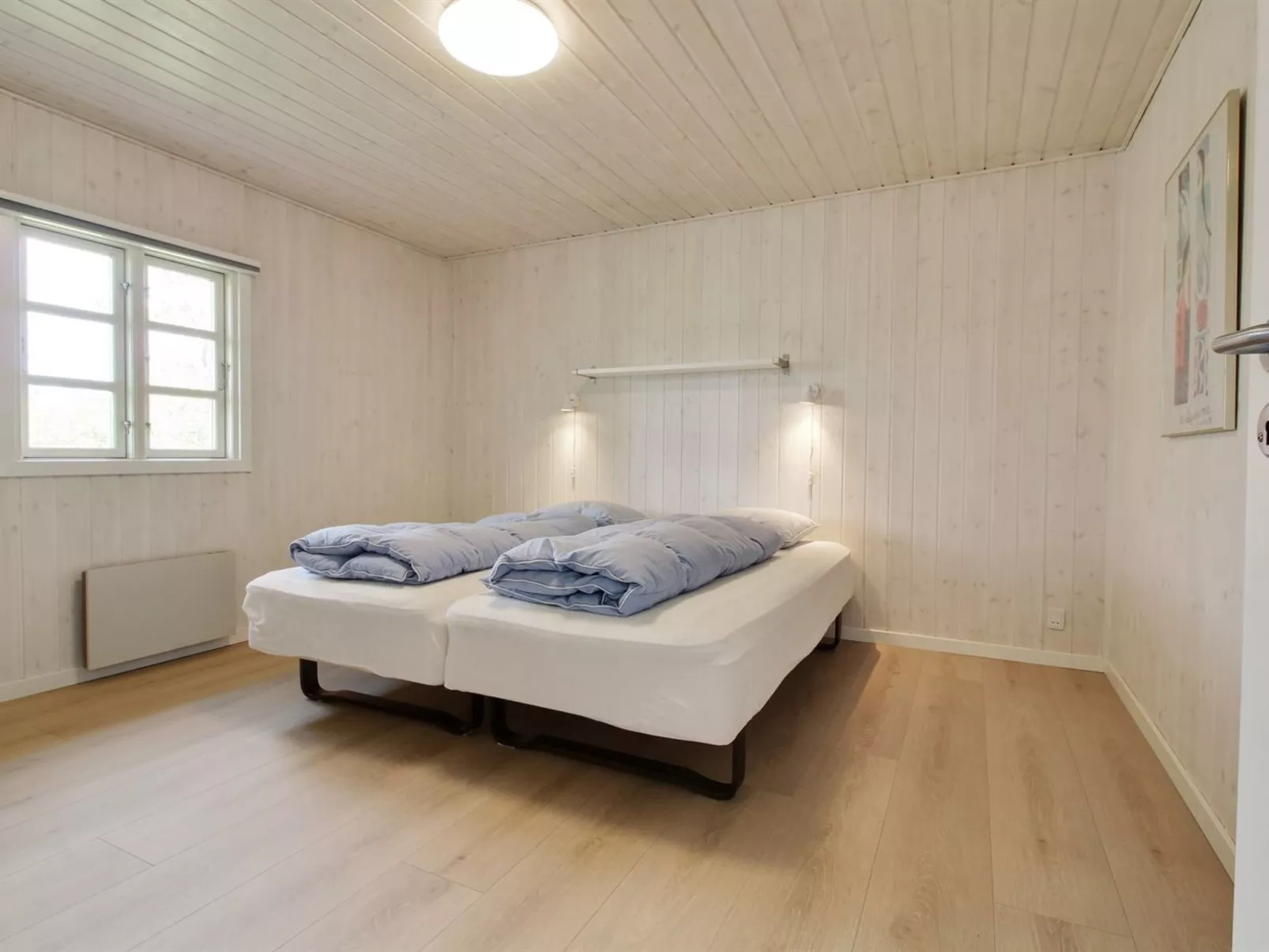 "Hillmari" - 200m from the sea-Binnen