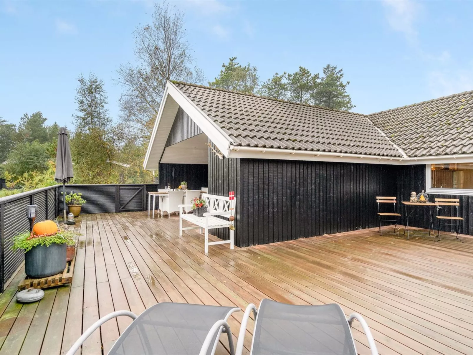 "Meinolf" - 2km from the sea