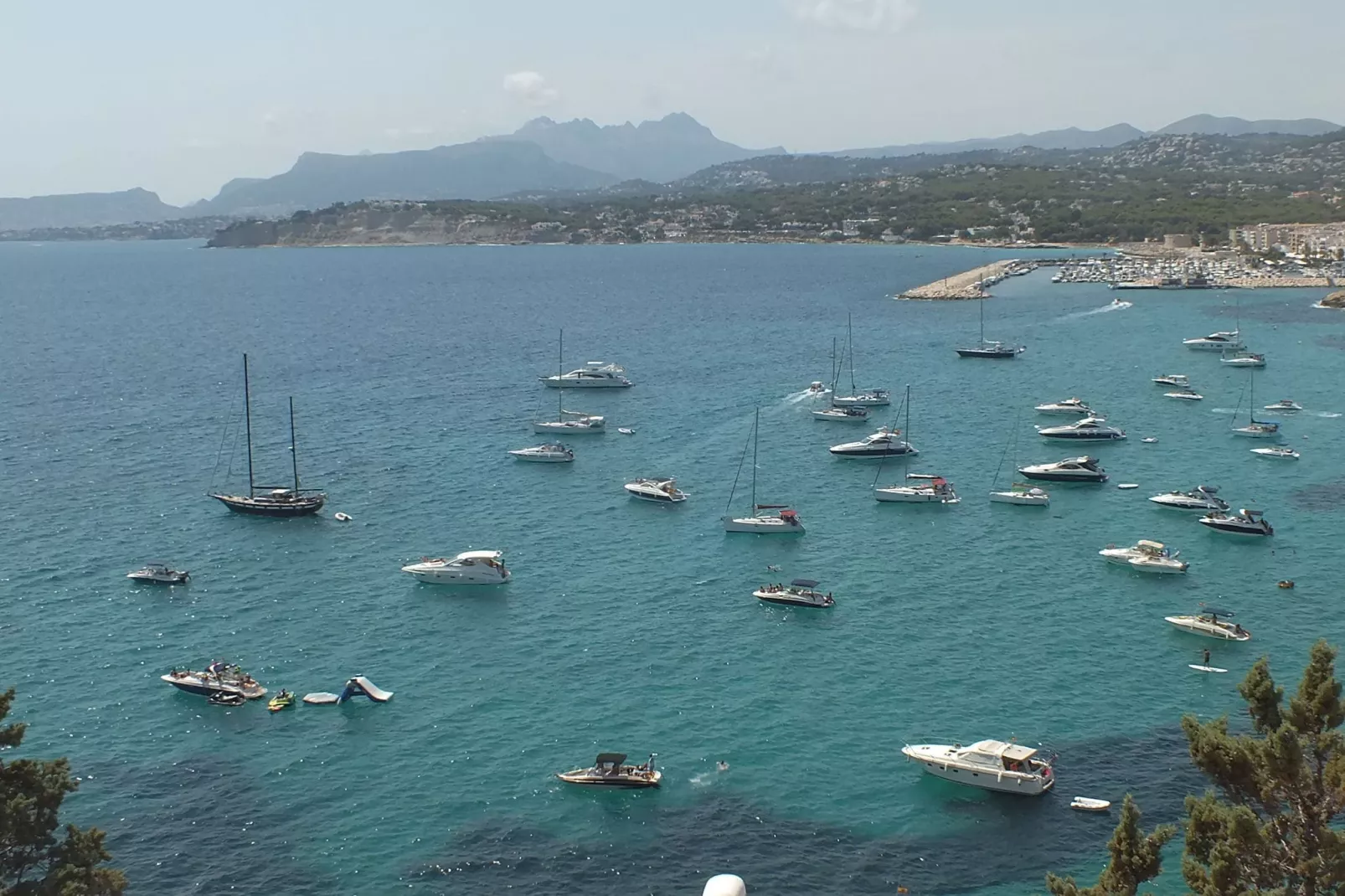 Vrijstaande villa aan de Costa Blanca met privé zwembad en veel privacy-Gebieden zomer 20km