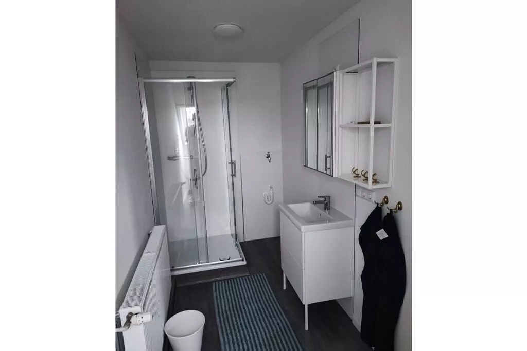 482457-Badkamer